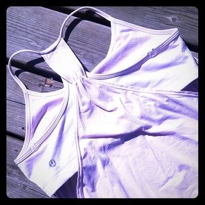 EUC lululemon NO LIMITS Tank Sz 10